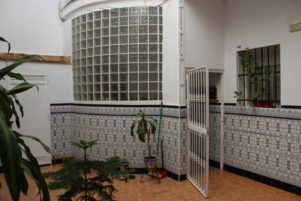 Cdz - Casa De Los Viajeros Pasquin Cádiz Kültér fotó